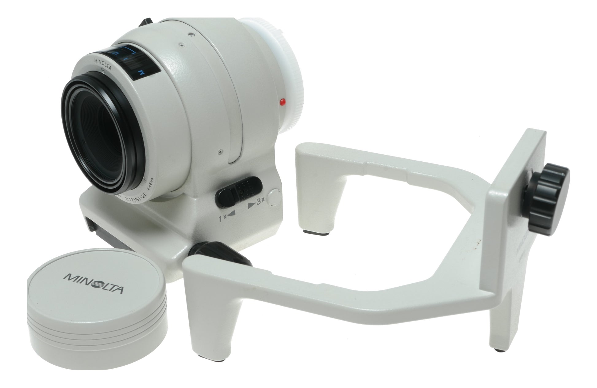 Minolta AF Macro Zoom 3X-1X Lens with Case, 1:1.7-2.8, 46mm Filter Thread - View 3