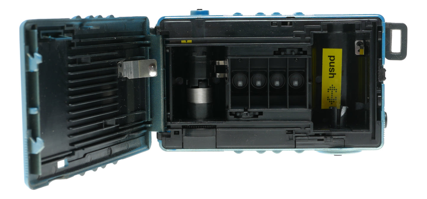Super8Pler 8E8SU K4 Push Vintage 8mm Film Camera - View 6