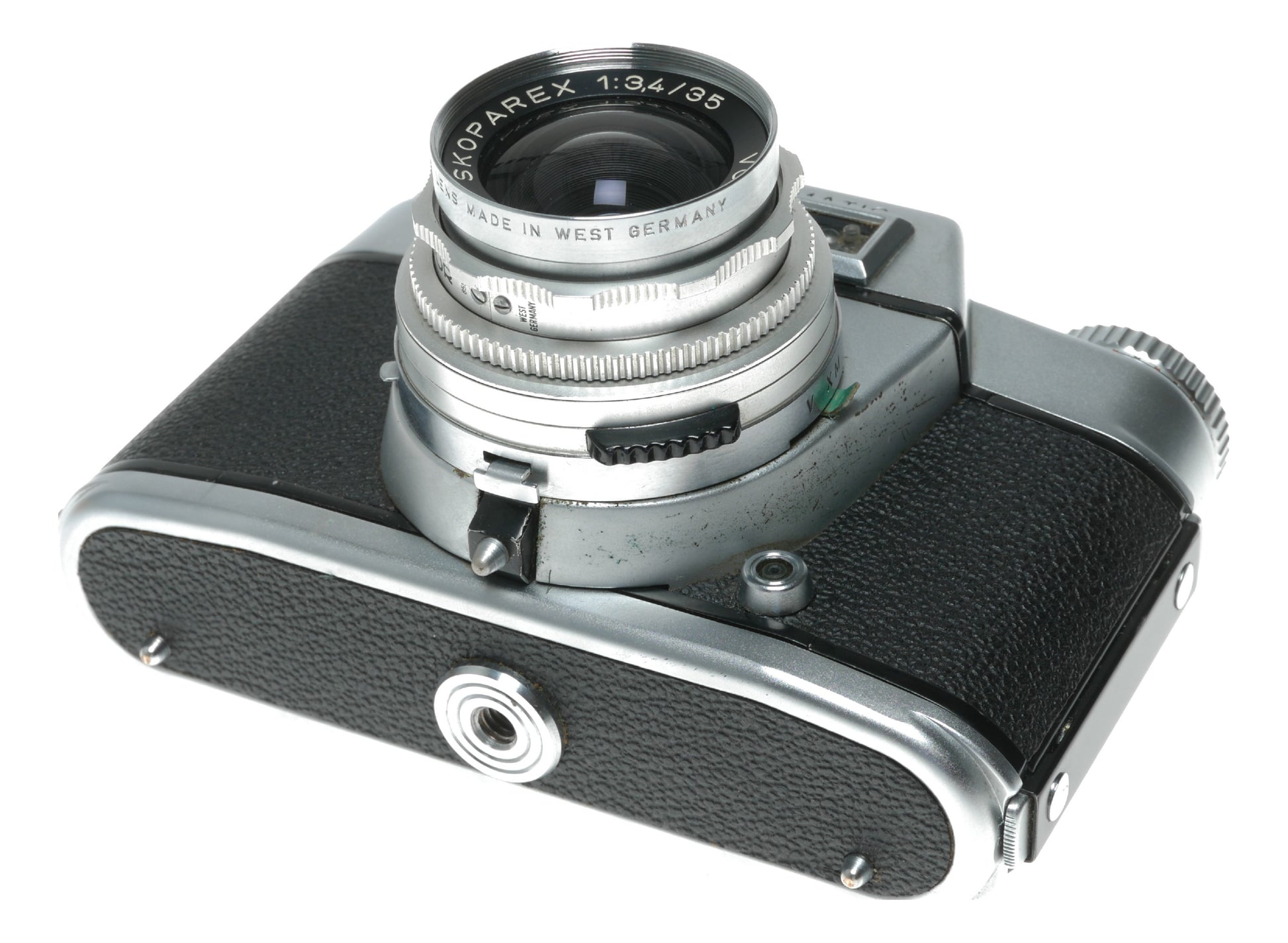 Voigtländer Bessamatic Vintage Film Camera with Skoparex 35mm f/3.4 and 50mm f/2.8 Lenses, Made in West Germany - View 10