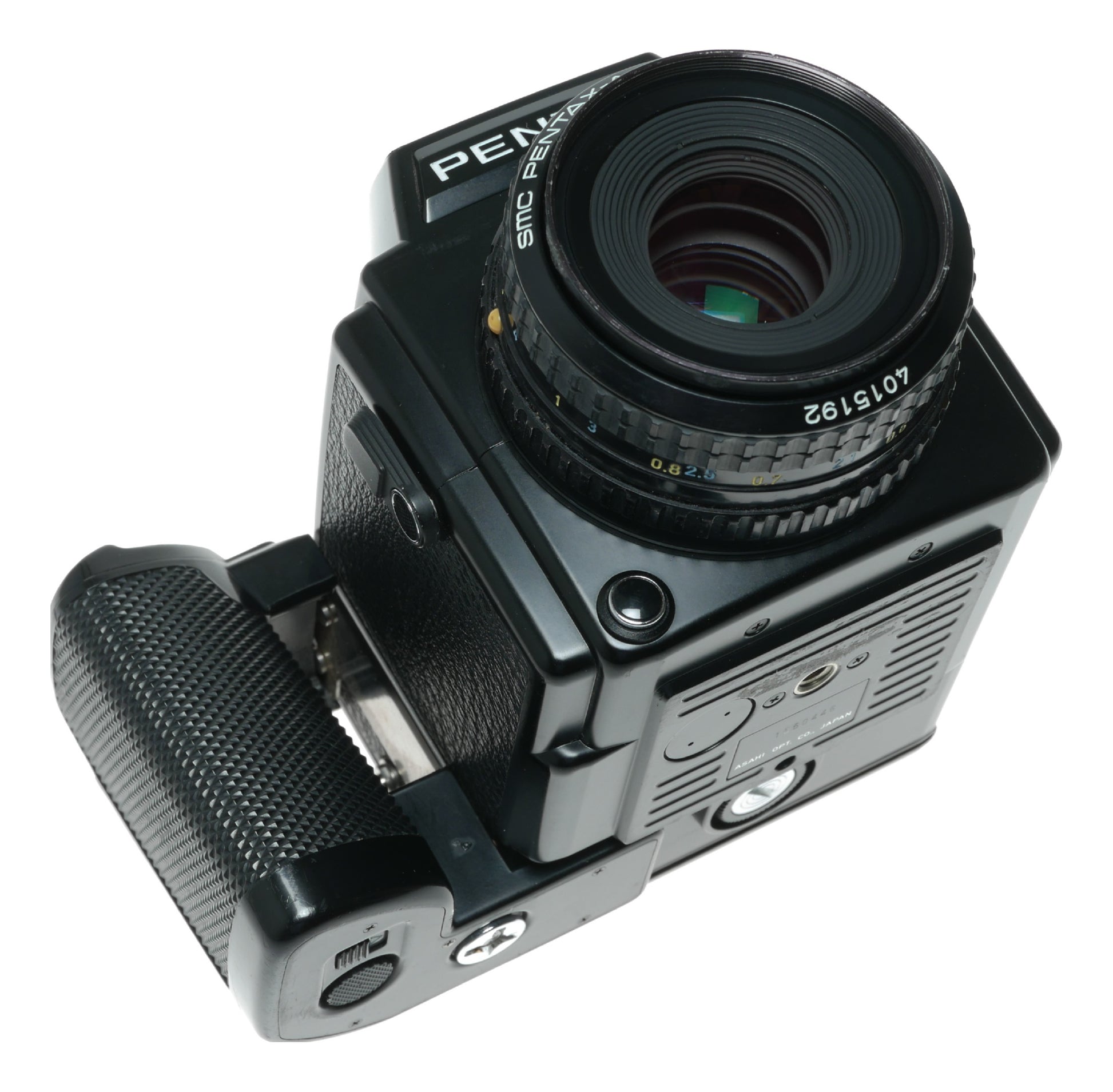 Pentax SMC Pentax-A 645 75mm f/2.8 Medium Format Lens - View 10