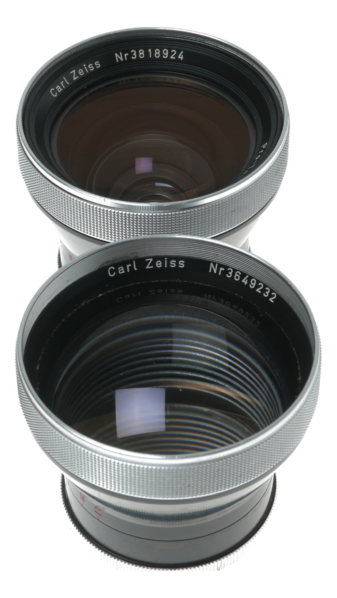 Contax Carl Zeiss Tessar 28-50mm f/2.8 Lens with Accessories and Leather Case - View 7