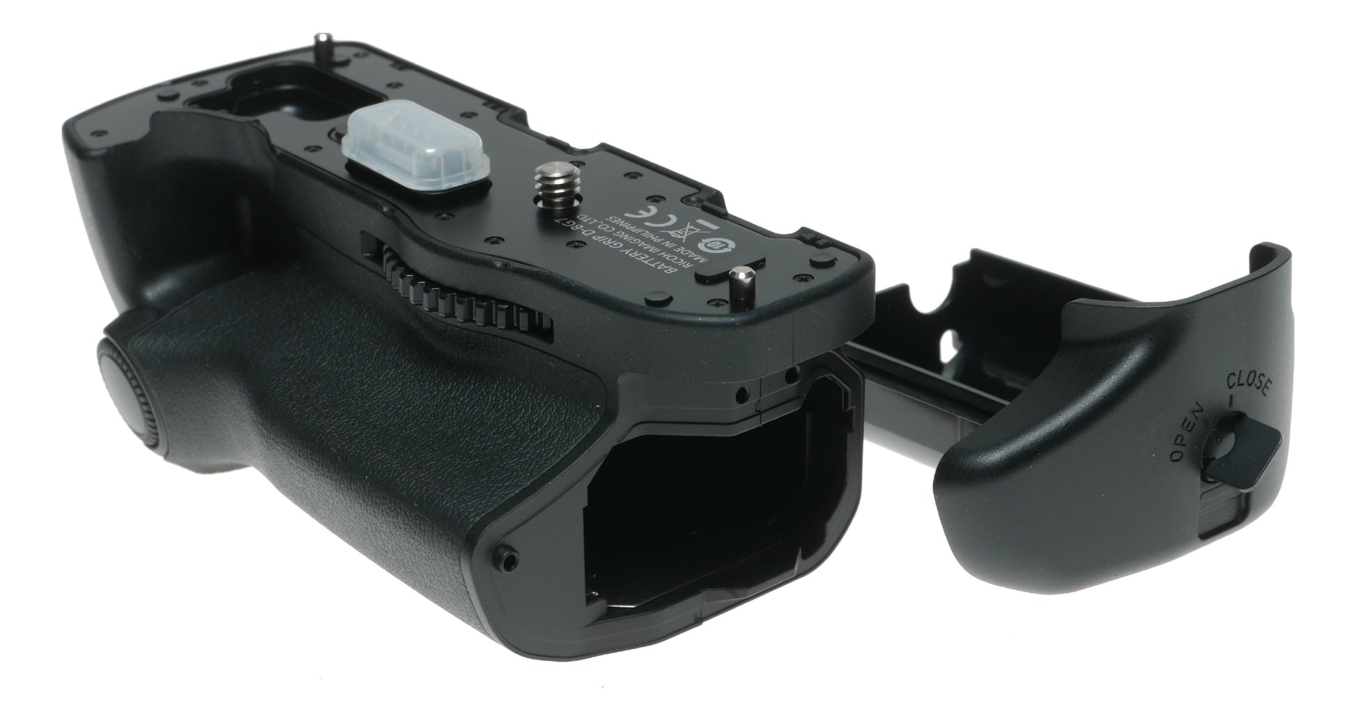 Ricoh Pentax D-BG7 Battery Grip for Pentax Cameras - View 6