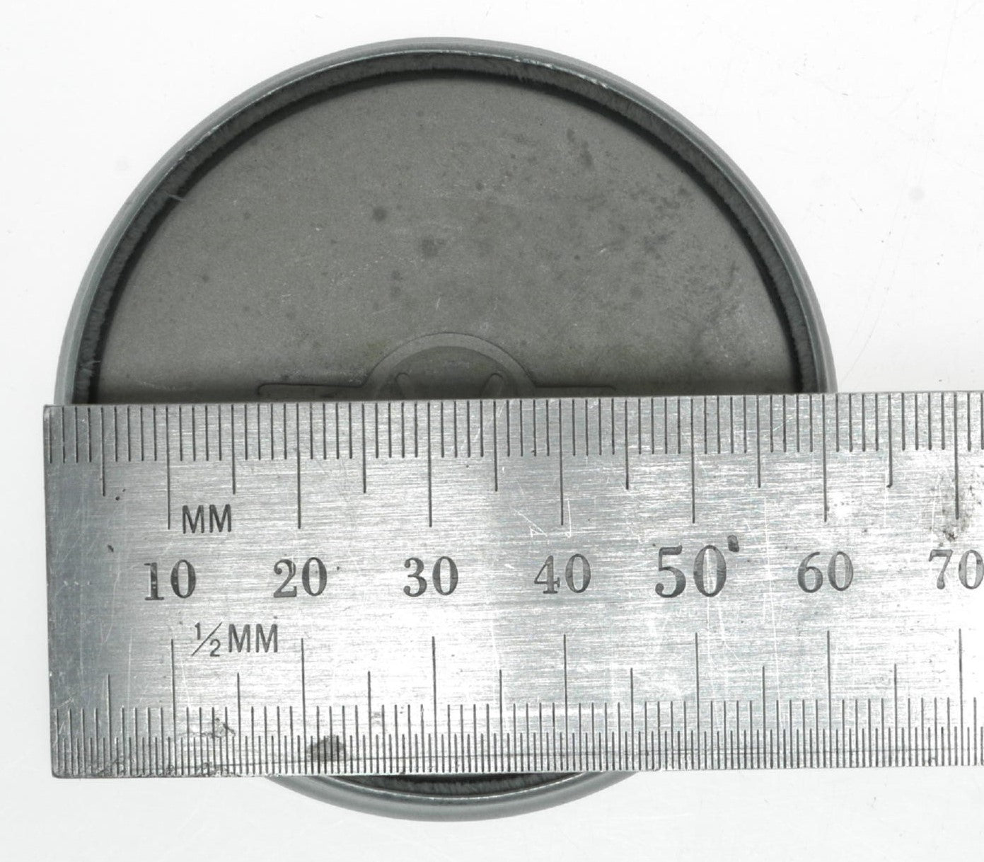 Voigtlander 50mm Lens Cap - View 8