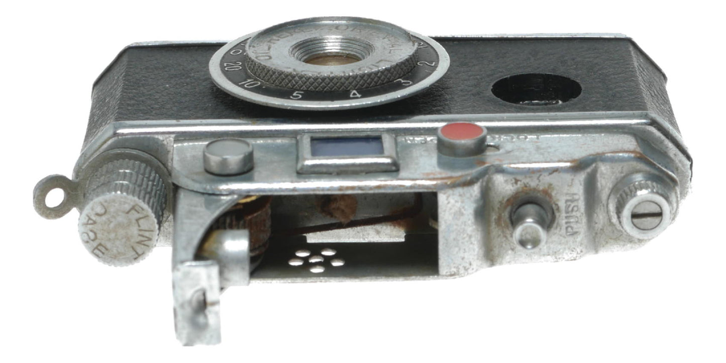Toyo Lighter Camera with Tripod - View 7