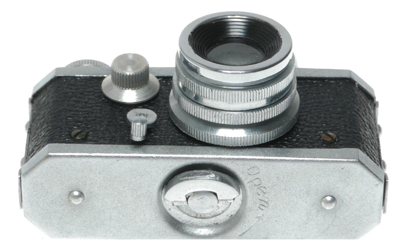 Kiku 16 Model II Subminiature Camera - View 9