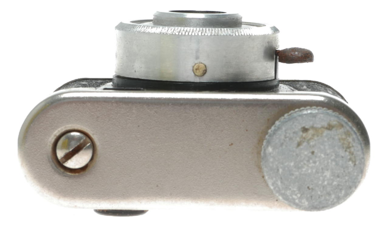Petie 25mm f/1.9 Subminiature Camera - View 5