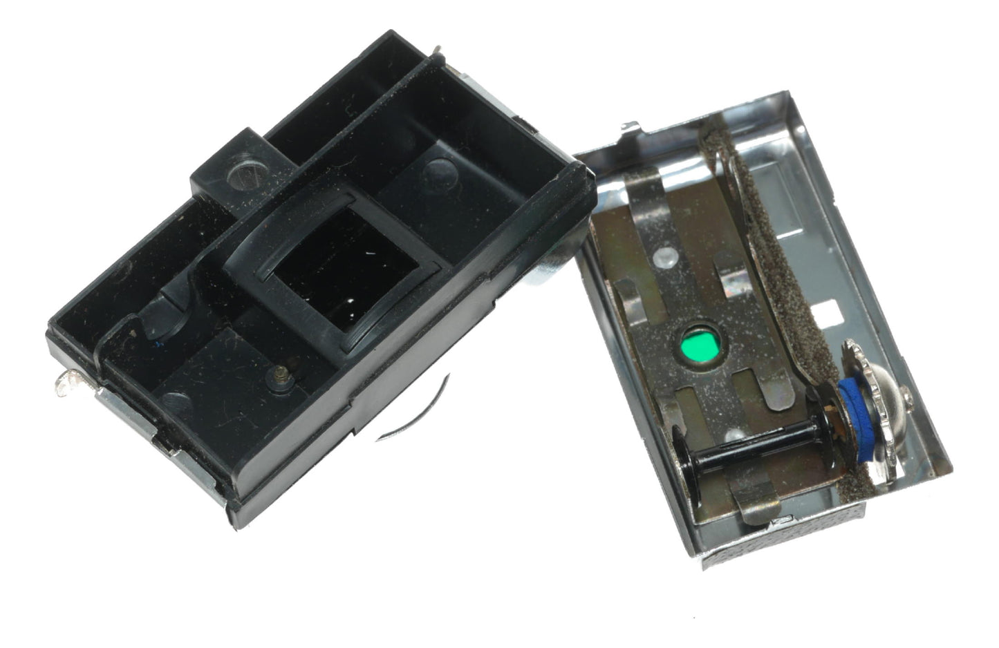 Hobby 16 Subminiature Camera Made in Japan - View 9