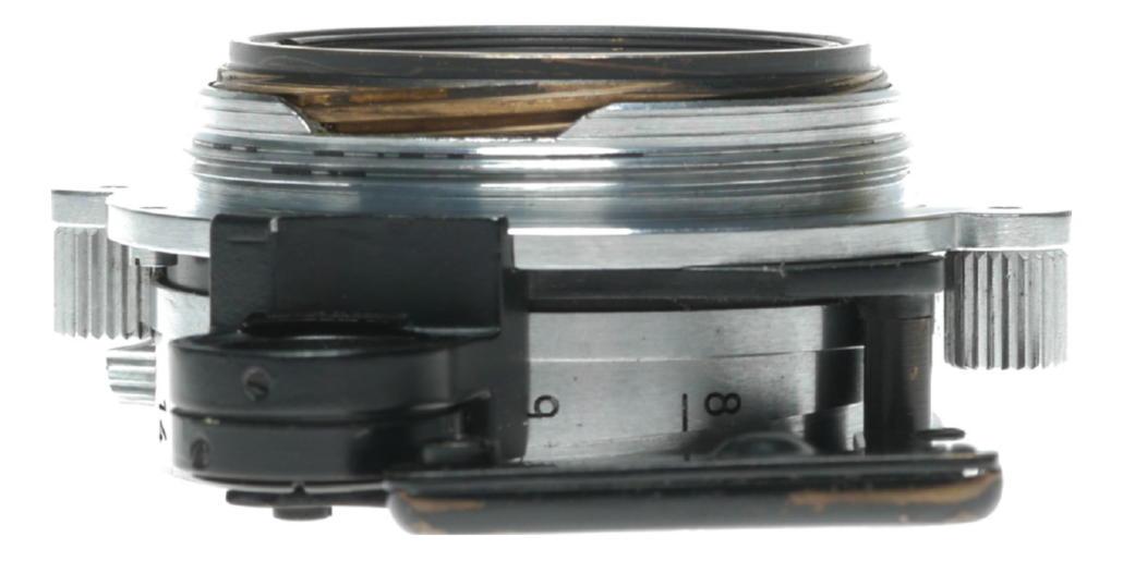 Leitz Summaron 28mm f/5.6 Lens Mount - View 9