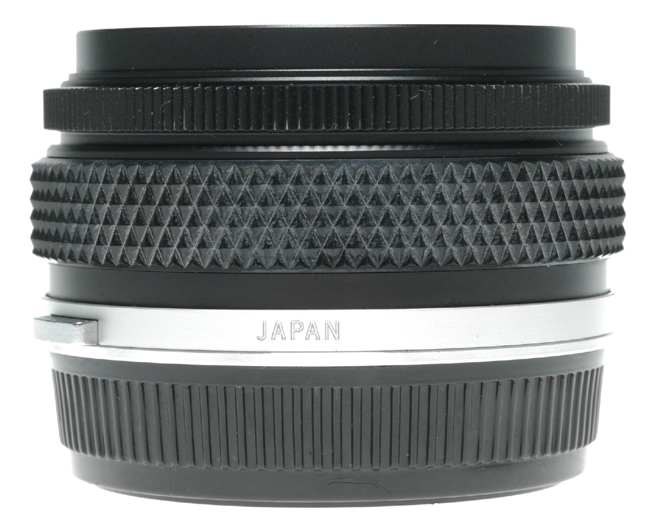 Olympus OM-System Zuiko Auto-W 28mm f/2.8 Vintage Lens from Japan - View 8
