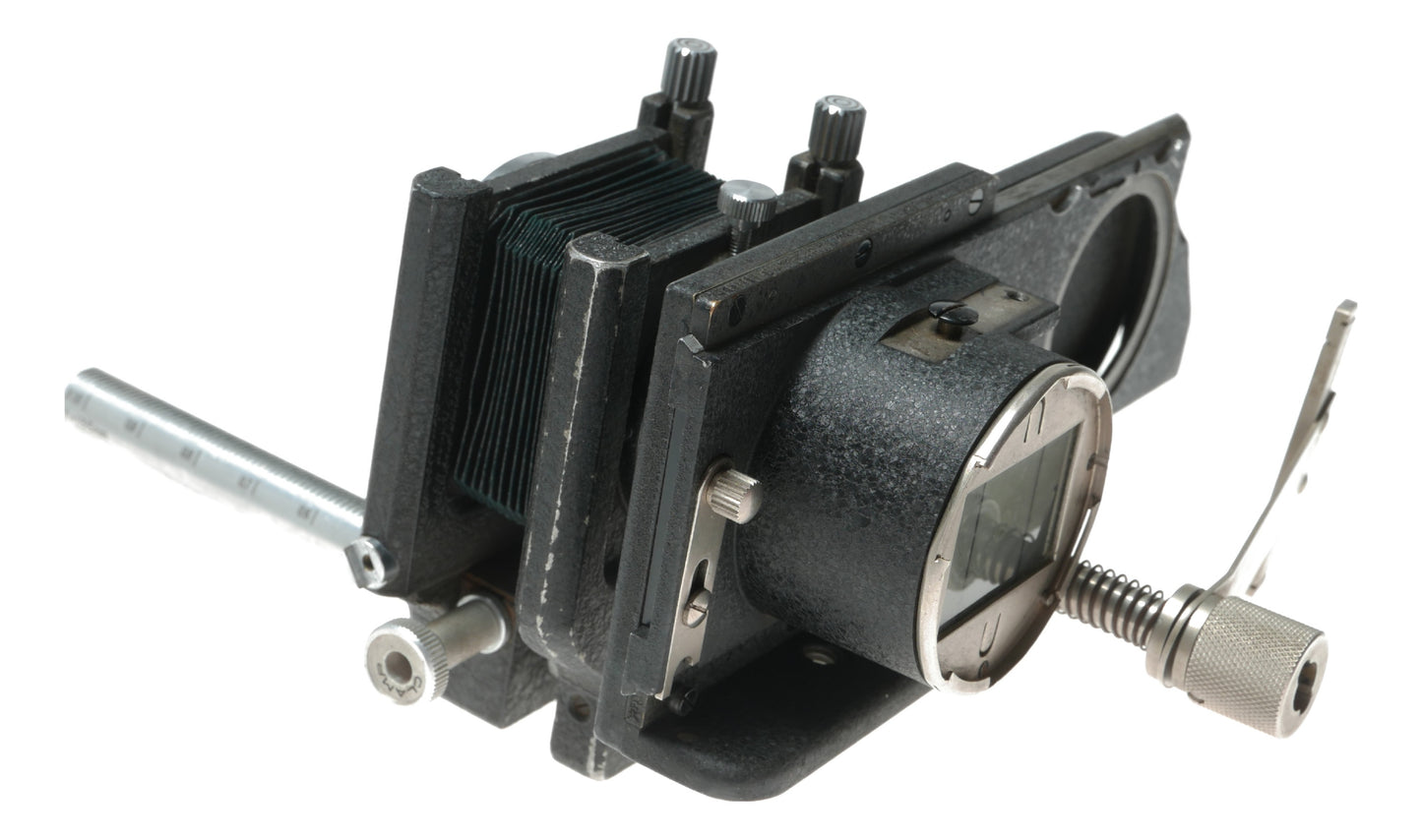 Leitz Wetzlar Bellowsmat Vintage Camera with Clamp and 1/50mm and 1/150mm Lenses - View 9