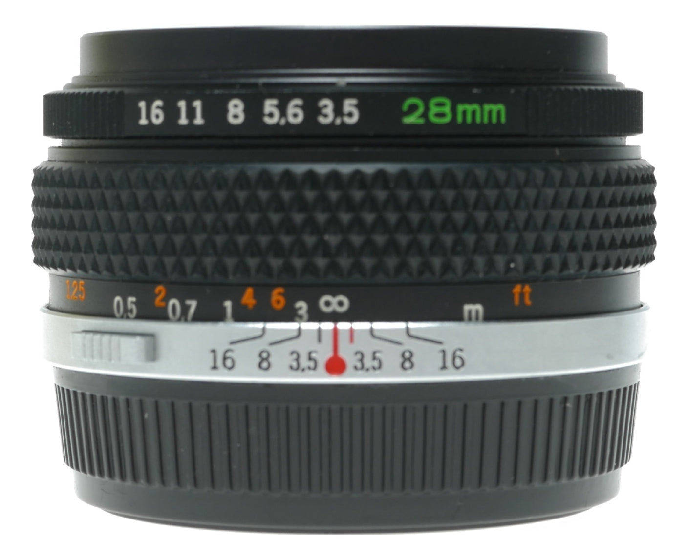 Olympus OM-System G.Zuiko Auto-W 28mm f/3.5 Vintage Lens Made in Japan - View 6