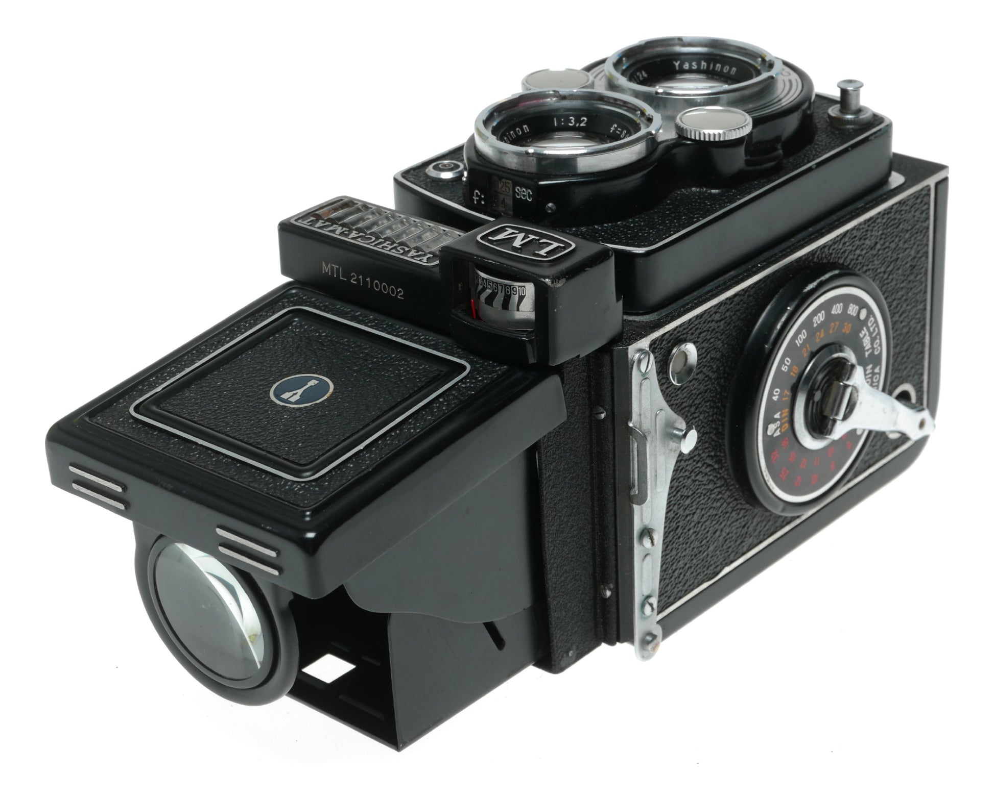 Yashica-Mat LM Vintage TLR Camera with Yashinon 80mm f/3.5 Lens for 120 Film - View 11