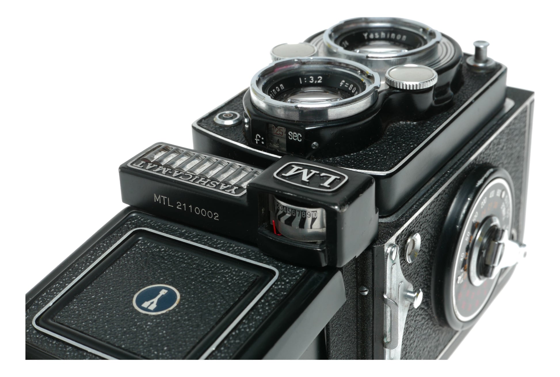 Yashica-Mat LM Vintage TLR Camera with Yashinon 80mm f/3.5 Lens for 120 Film - View 12