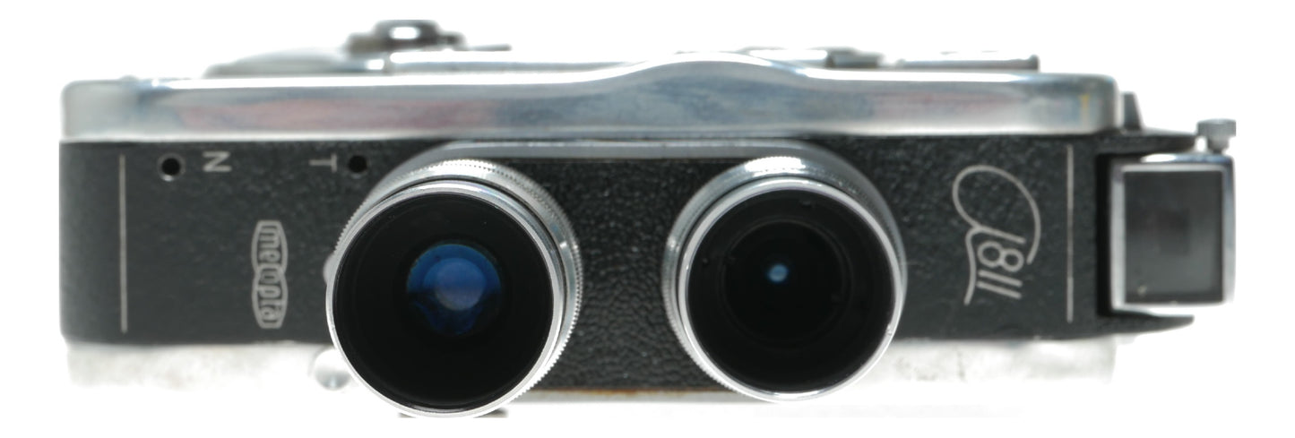 Meopta 811 Vintage TLR Camera Made in Czechoslovakia - View 6