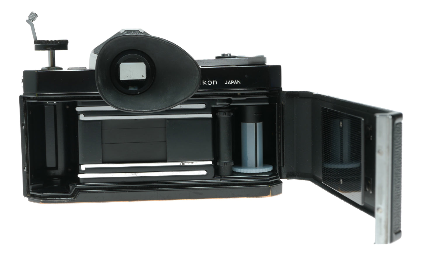 Nikkormat FT Vintage SLR Camera with Nikon NIKKOR 50mm f/2 Lens - View 7