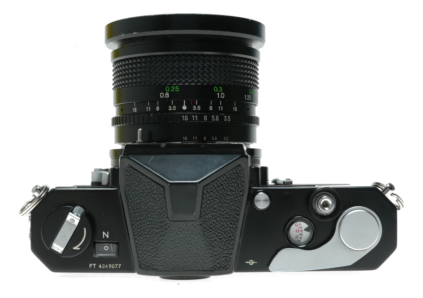 Nikkormat 17mm f/3.5 MC Wide-Angle Lens Vintage Nikon Japan - View 4