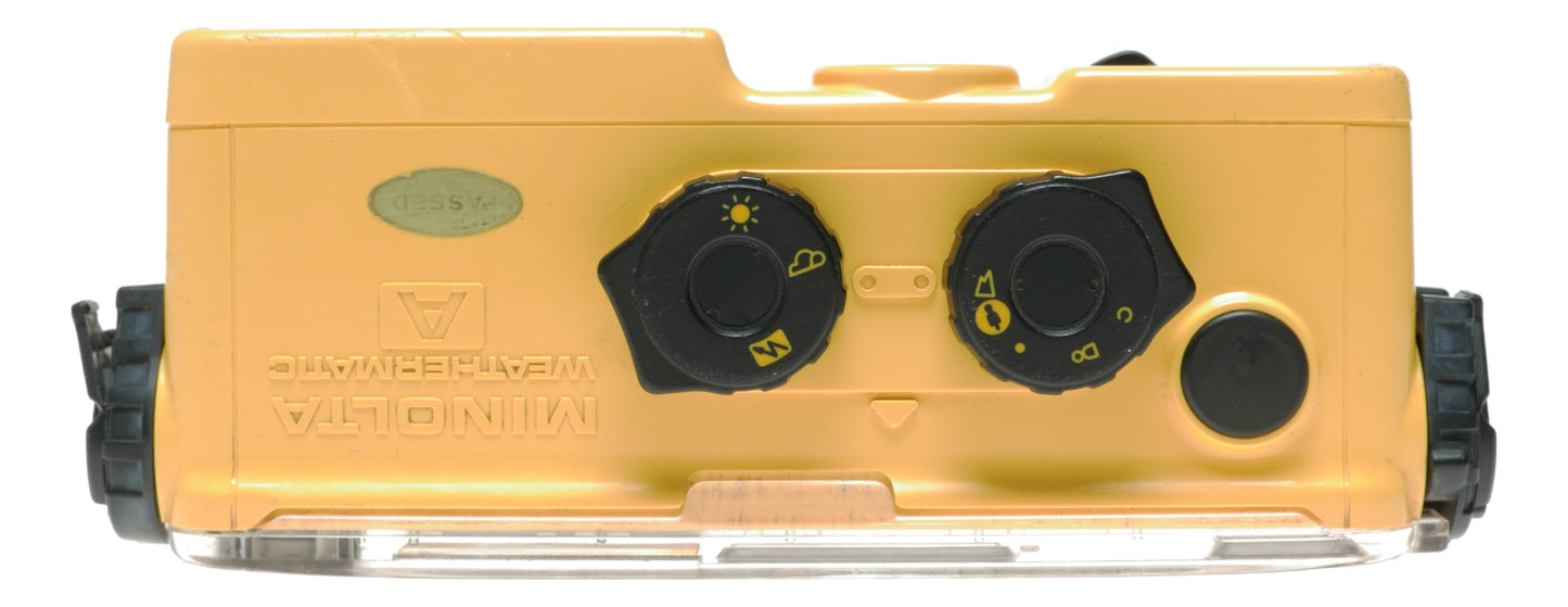 Minolta Weathermatic A Vintage Underwater Film Camera from Japan - View 5