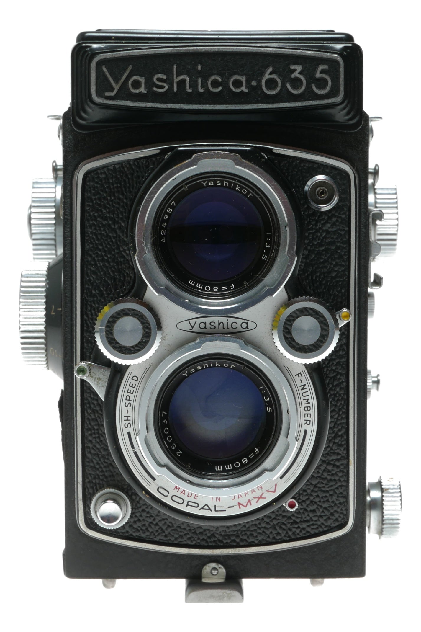 Yashica-635 Vintage TLR Camera with Yashinon 80mm f/3.5 Lens, Made in Japan