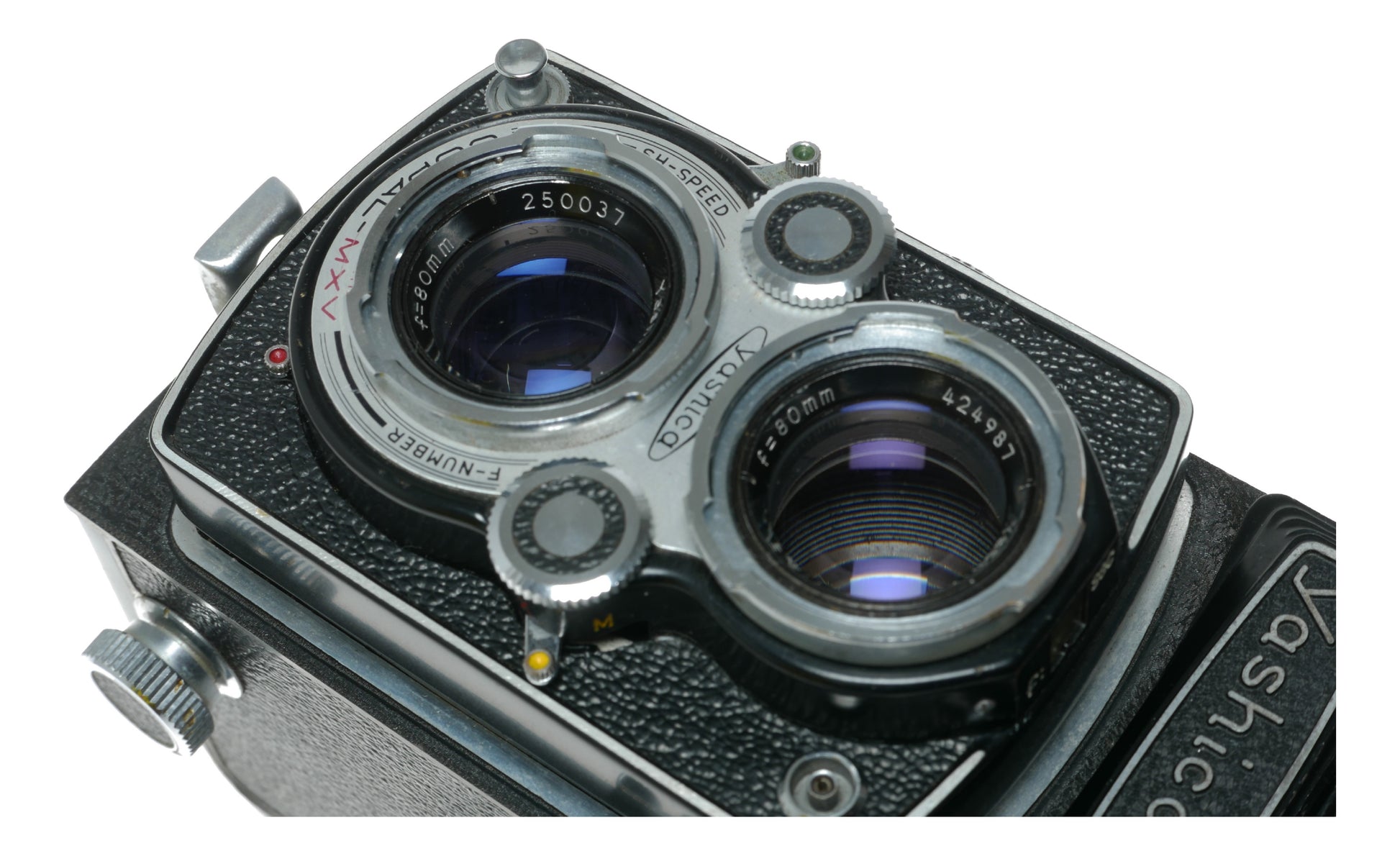 Yashica-635 Vintage TLR Camera with Yashinon 80mm f/3.5 Lens, Made in Japan - View 7