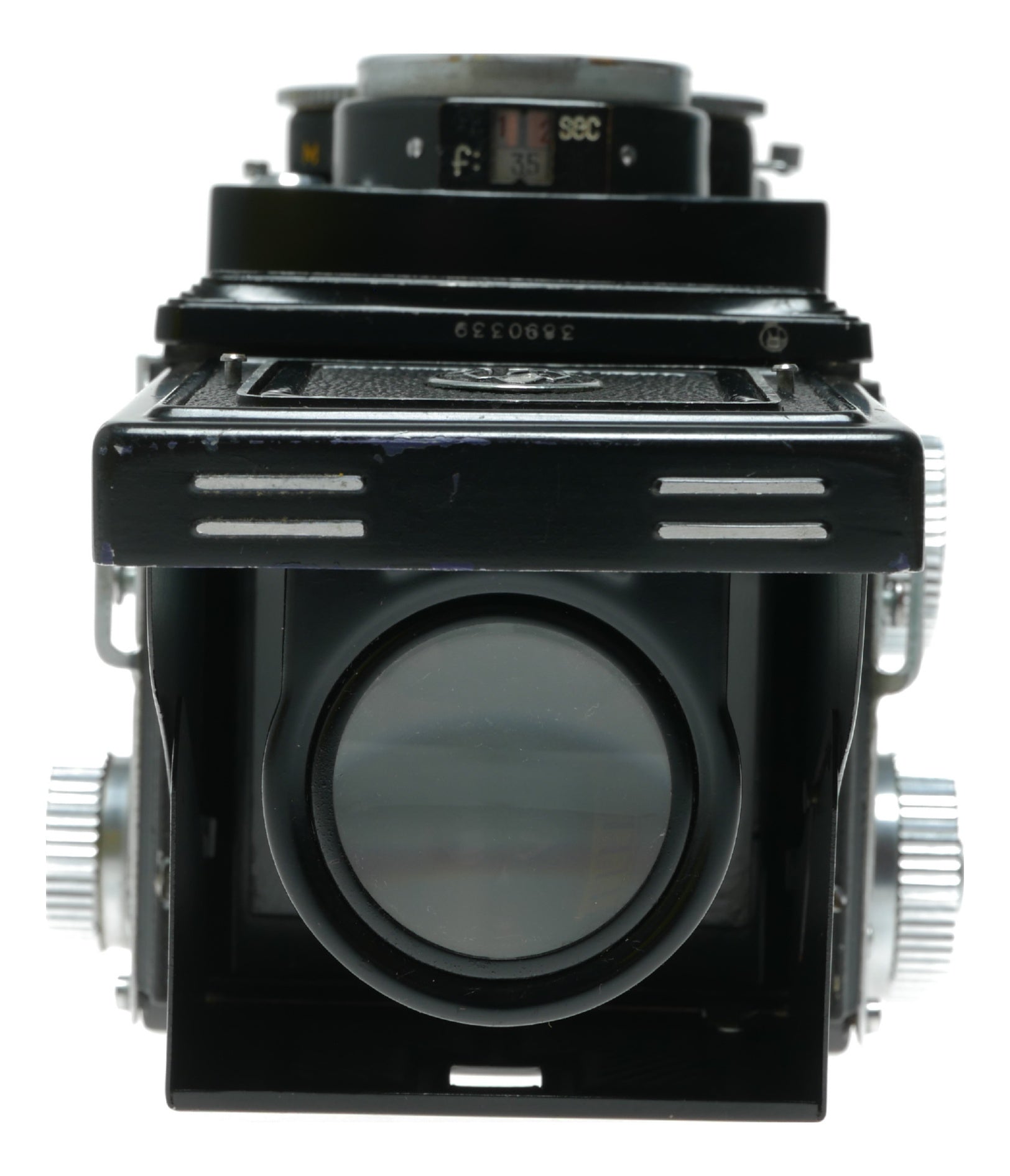 Yashica-635 Vintage TLR Camera with Yashinon 80mm f/3.5 Lens, Made in Japan - View 8