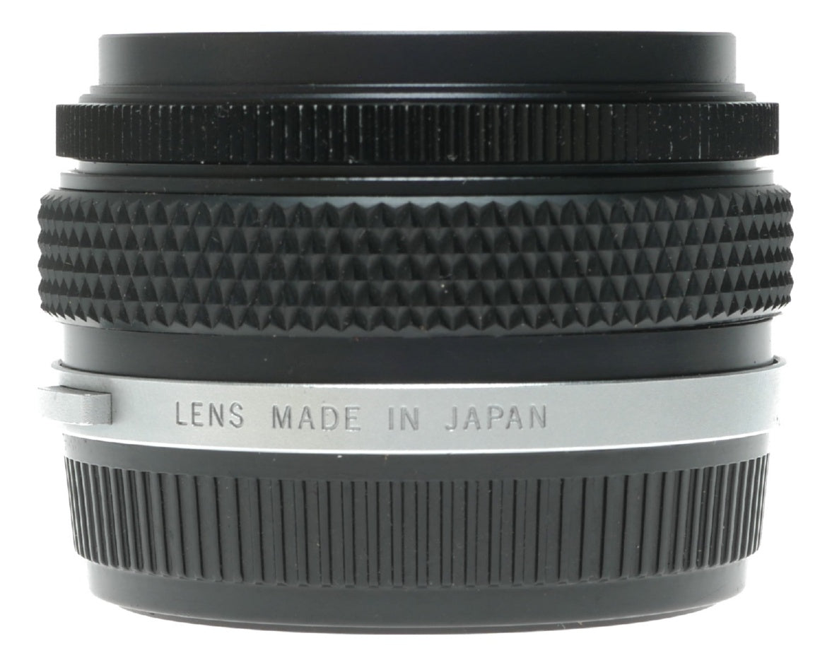 Olympus OM-System Zuiko Auto-W 24mm f/2.8 Vintage Lens Made in Japan - View 8