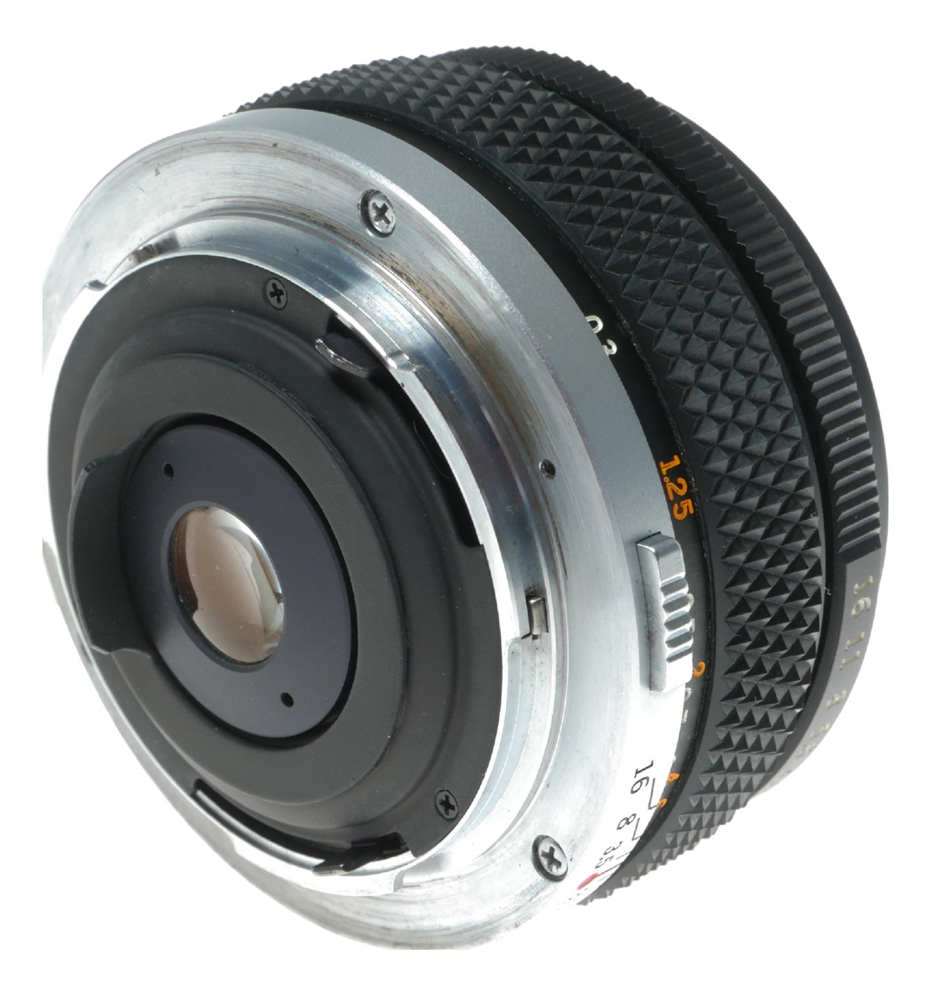 Olympus G.Zuiko Auto-W 28mm f/3.5 Vintage OM-System Lens Made in Japan - View 6