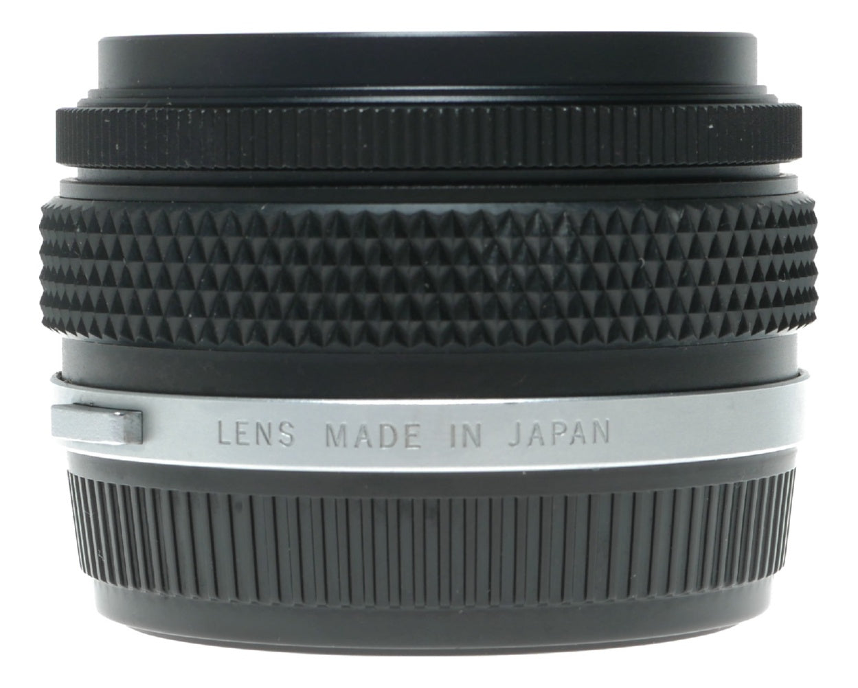 Olympus G.Zuiko Auto-W 28mm f/3.5 Vintage OM-System Lens Made in Japan - View 9