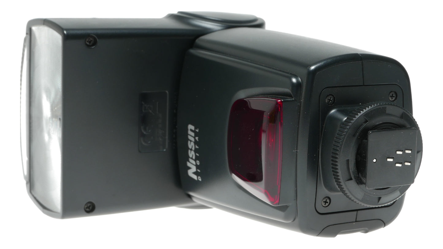 Nissin Di622 Mark II Speedlite Flash for Canon ETTL Digital Cameras with Zoom 24-105mm - View 5