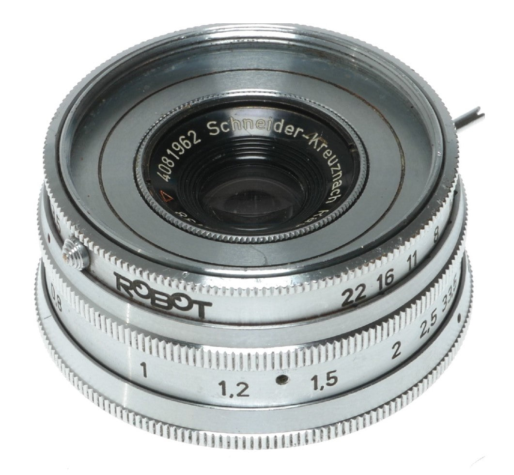 Robot Royal II Vintage 35mm Film Camera with Schneider-Kreuznach Radionar 38mm f/3.5 Lens