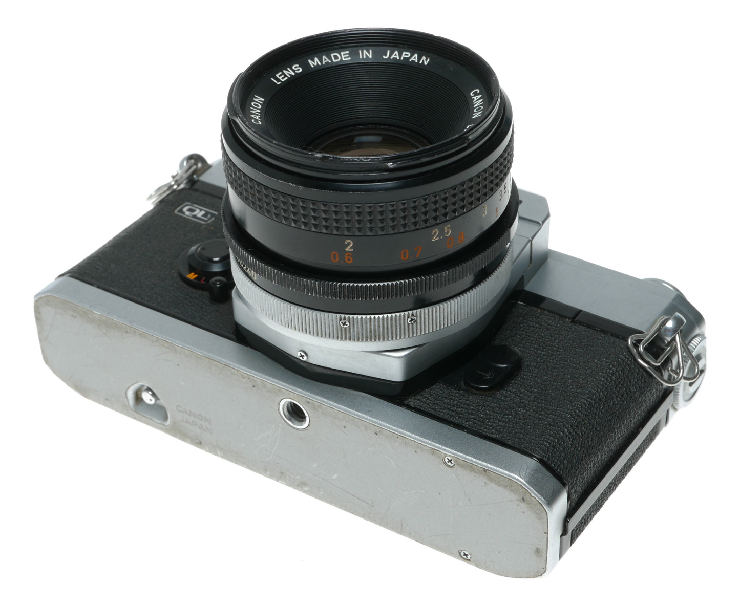 Canon FTb QL Vintage SLR Film Camera with Canon FD 50mm f/1.8 Lens - View 8