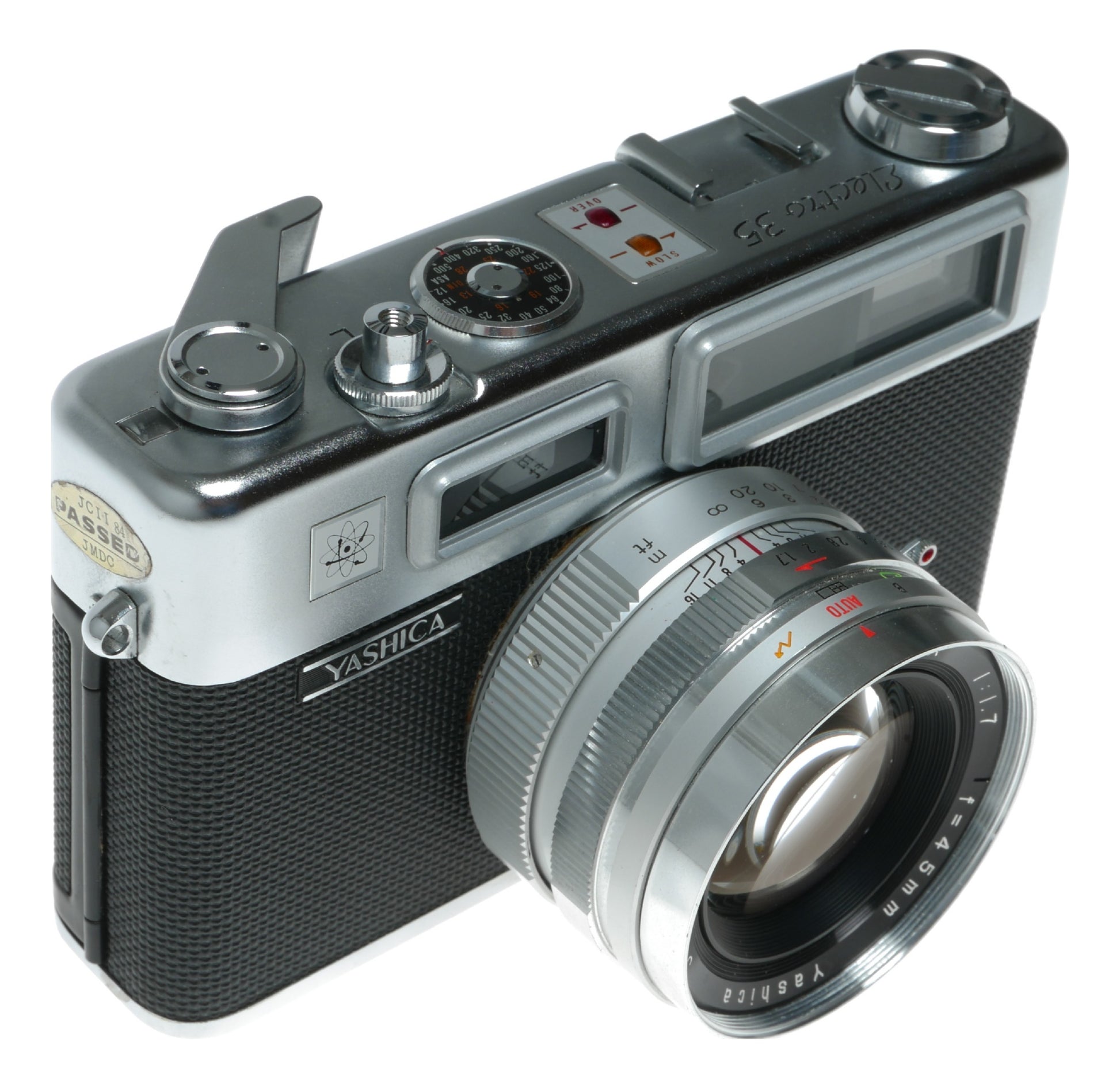 Yashica Electro 35 GSN Vintage Rangefinder Camera with Yashinon-DX 45mm f/1.7 Lens - View 4