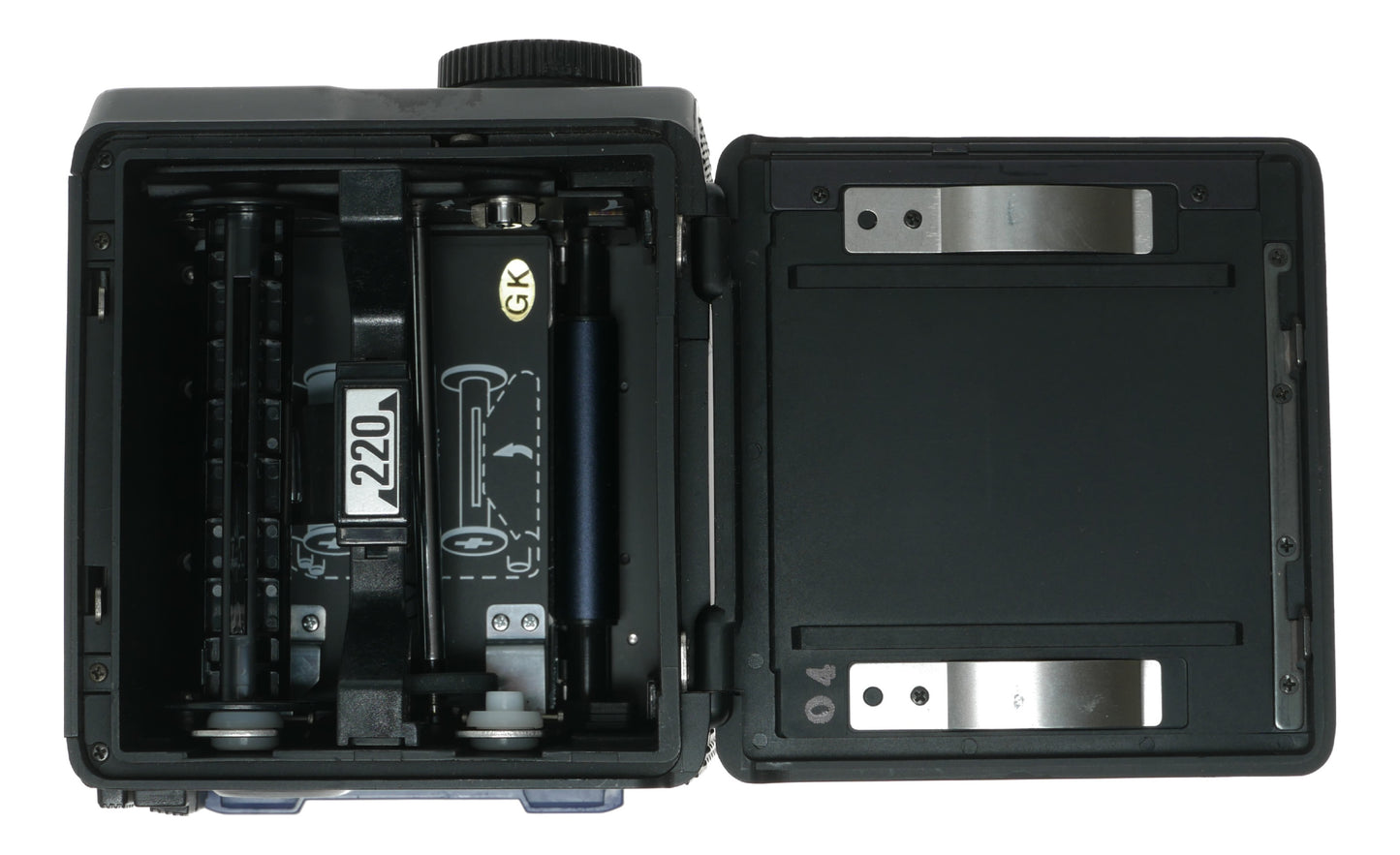 Mamiya 220 Vintage Film Camera from Japan, Model GK, Serial FP50837 - View 10