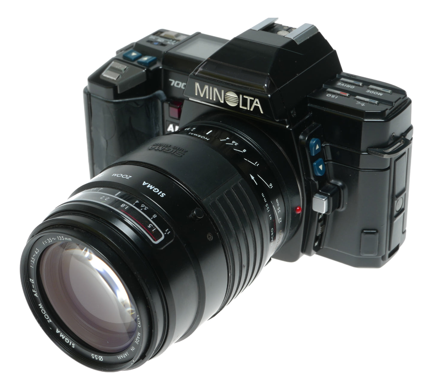 Minolta 7000 AF SLR Camera with Sigma Zoom 28-135mm f/3.5-4.5 Multi-Coated Lens - View 2