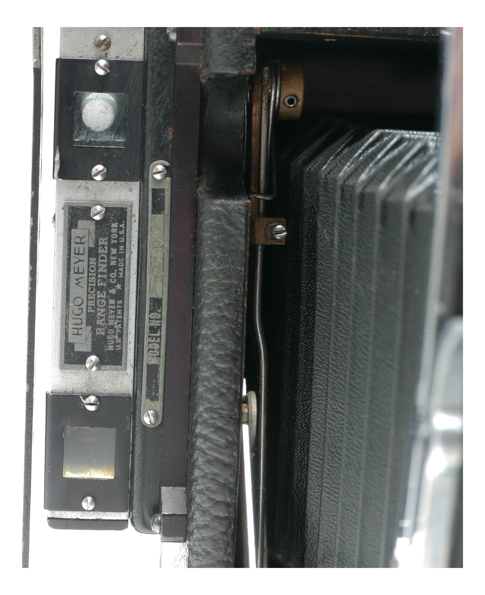 Busch Pressman Model 108 Vintage Rangefinder Camera with Wollensak and Hugo Meyer Lenses - View 10