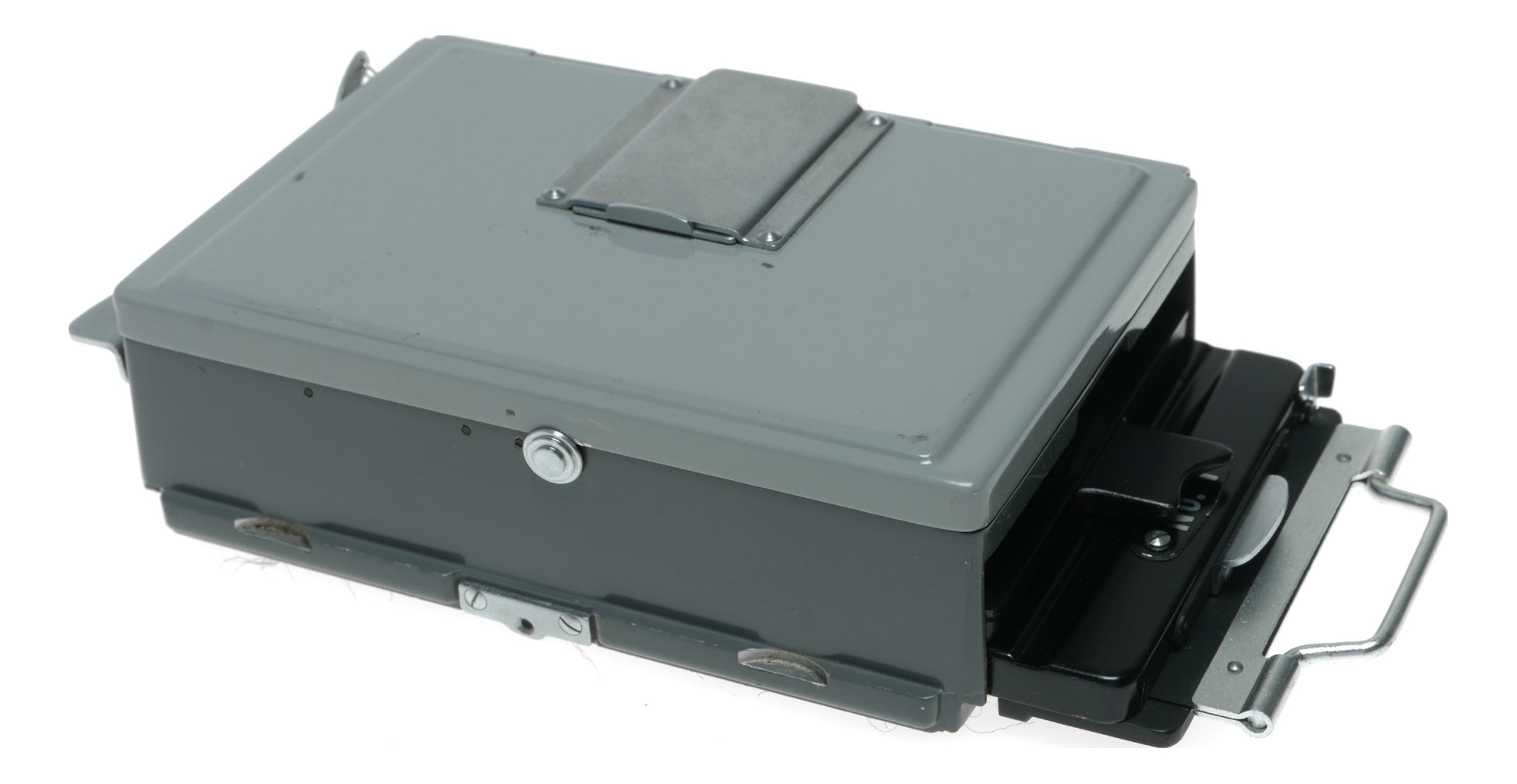 Vintage Classic 35mm Film SLR Camera with Manual Focus Lens - View 3