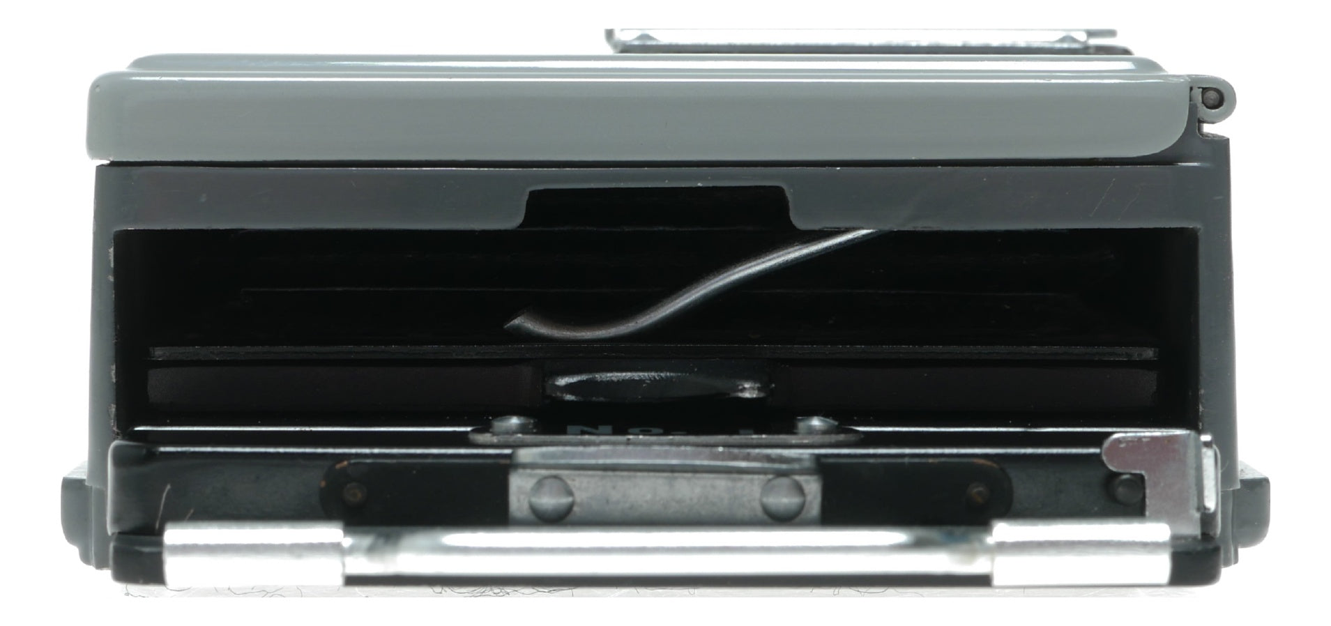 Vintage Classic 35mm Film SLR Camera with Manual Focus Lens - View 11