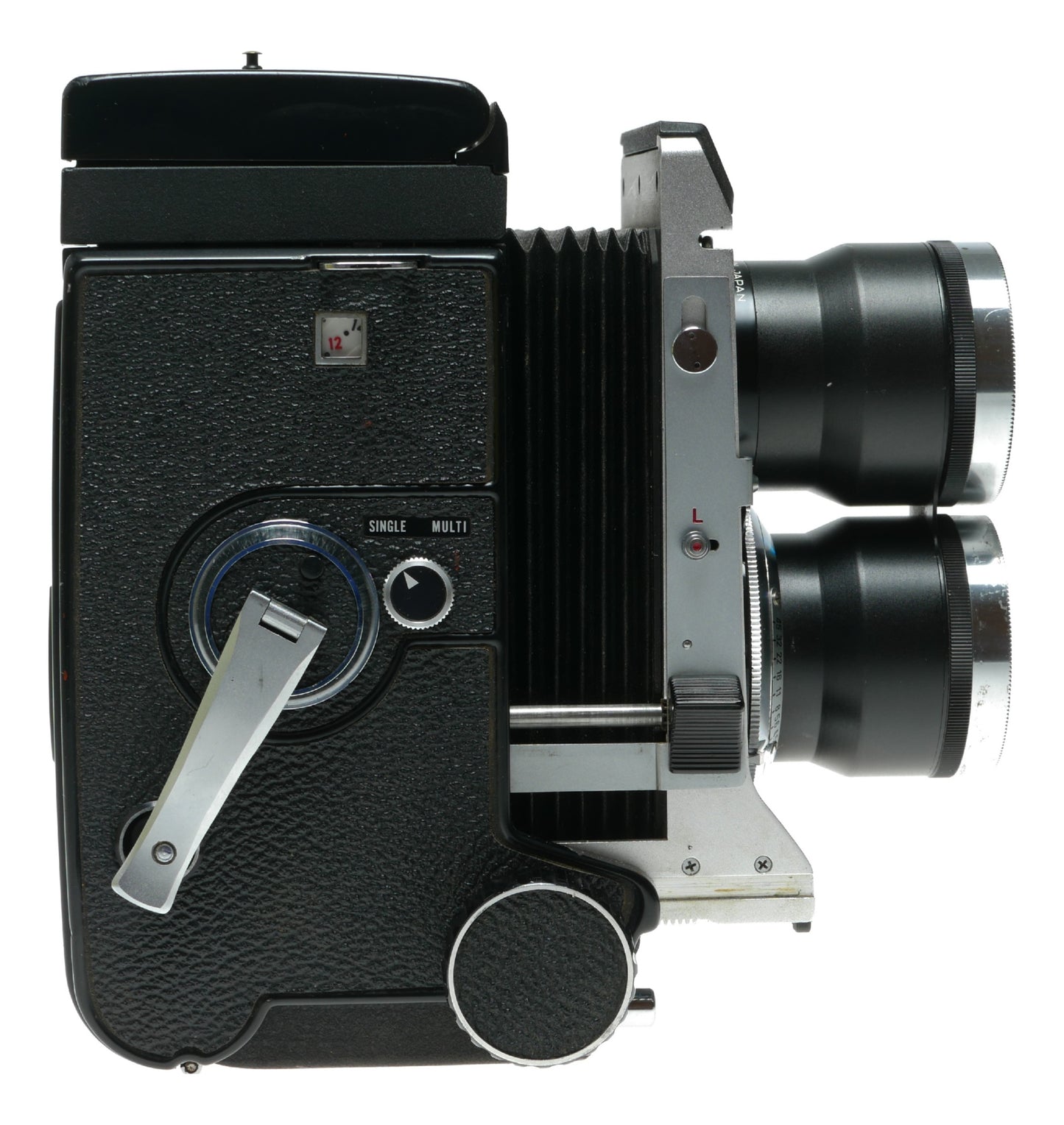 Mamiya C330 Professional TLR Camera with Mamiya-Sekor 135mm f/4.5 Lens, 120 Film, Made in Japan - View 3