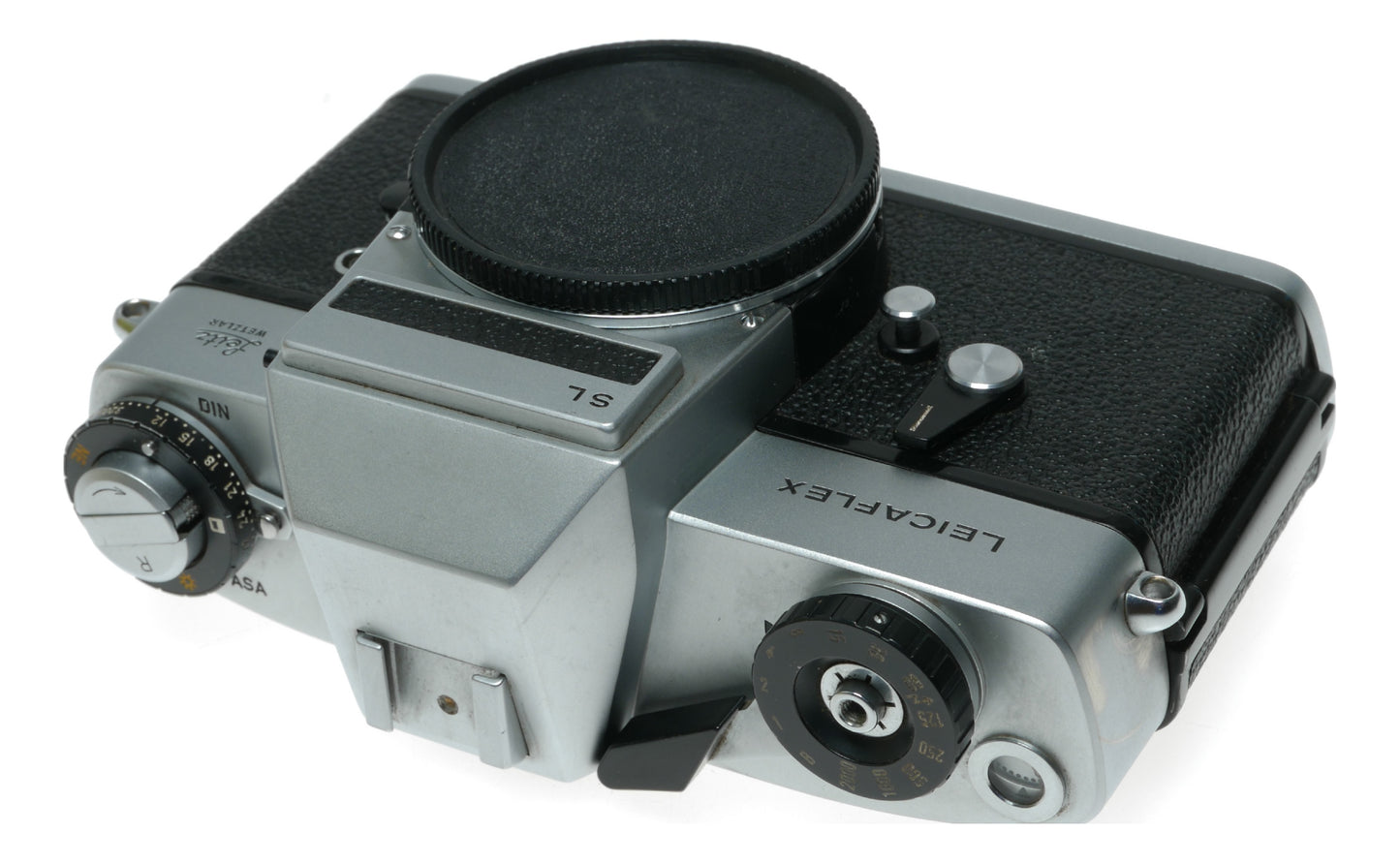Leica Leitz Wetzlar SL Vintage Film Camera with Multiple Shutter Speeds - View 9