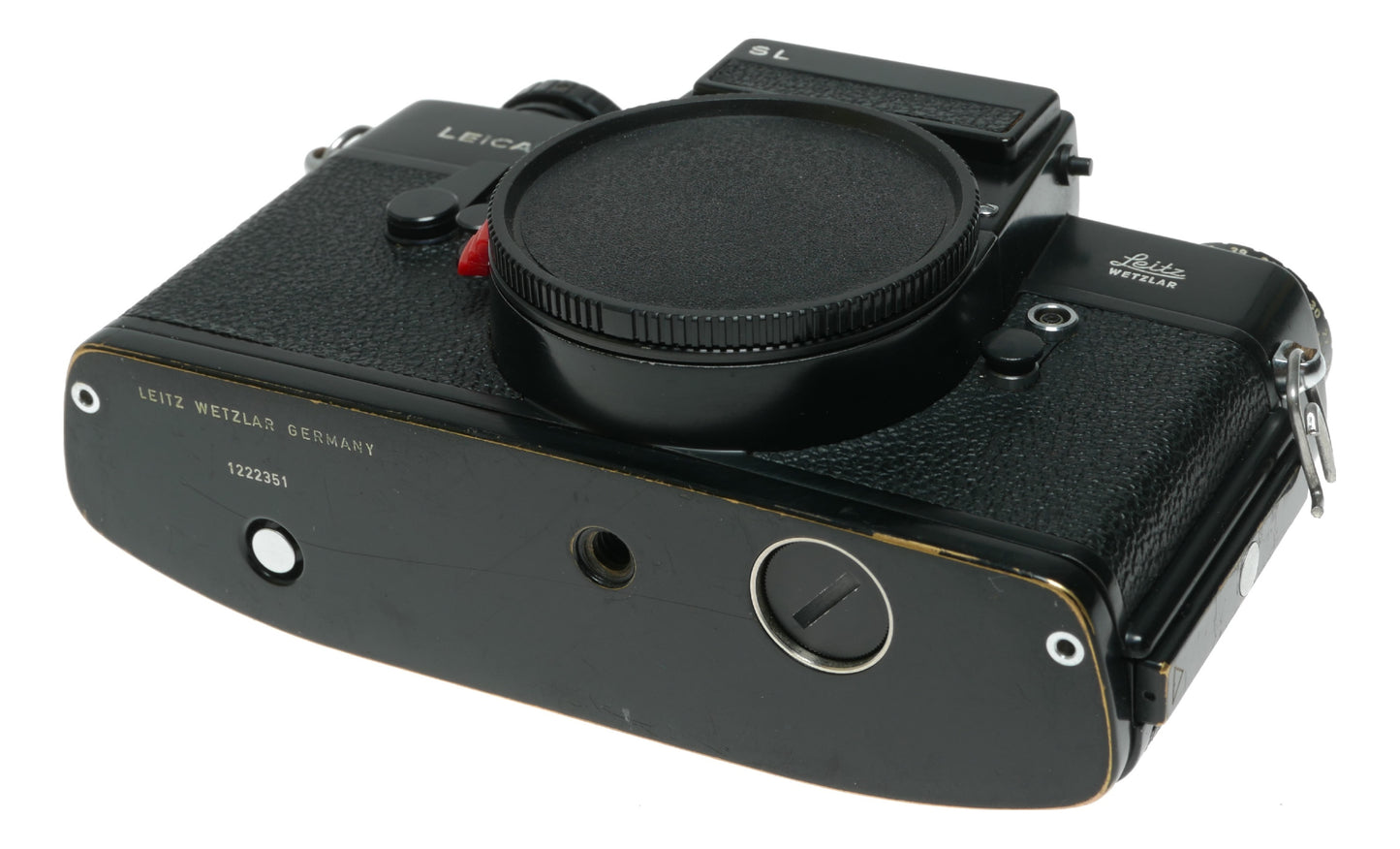 Leica SL Full-Frame Mirrorless Camera with Leitz Wetzlar Lens Mount - View 9
