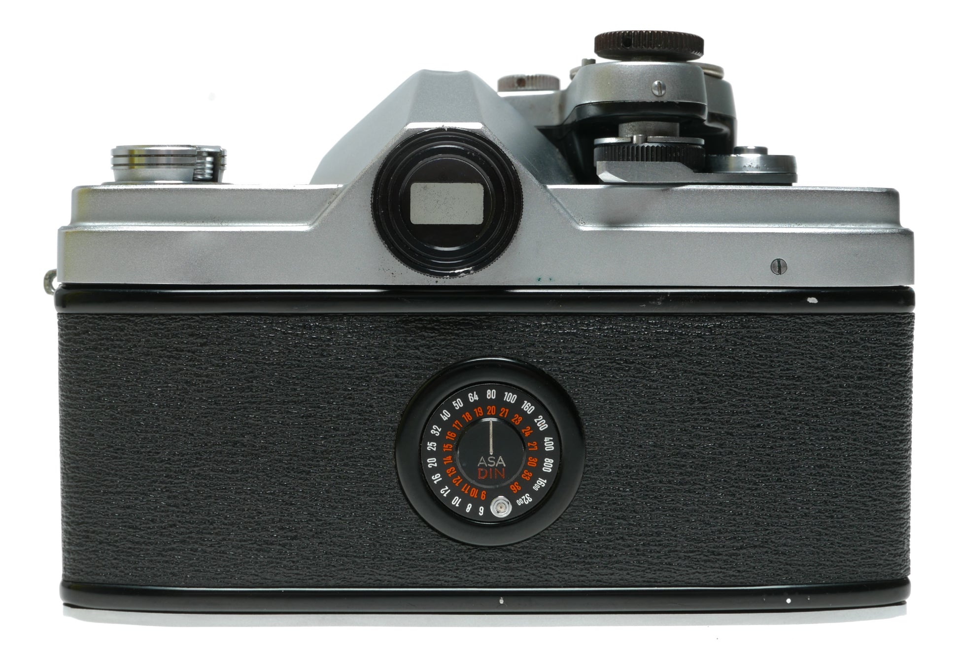 Minolta SR-1 Vintage SLR Camera with MC Tele Rokkor-QD 135mm f/3.5 Lens - View 7