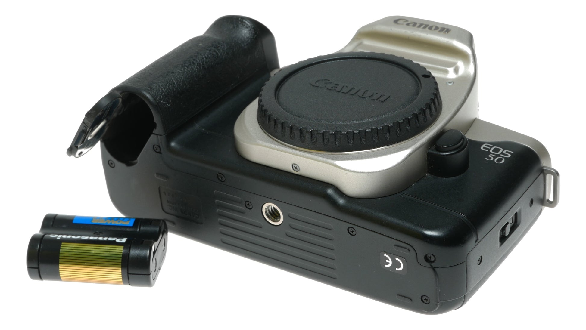 Canon EOS 50 Vintage SLR Film Camera with AI Servo and Focus Modes - View 11