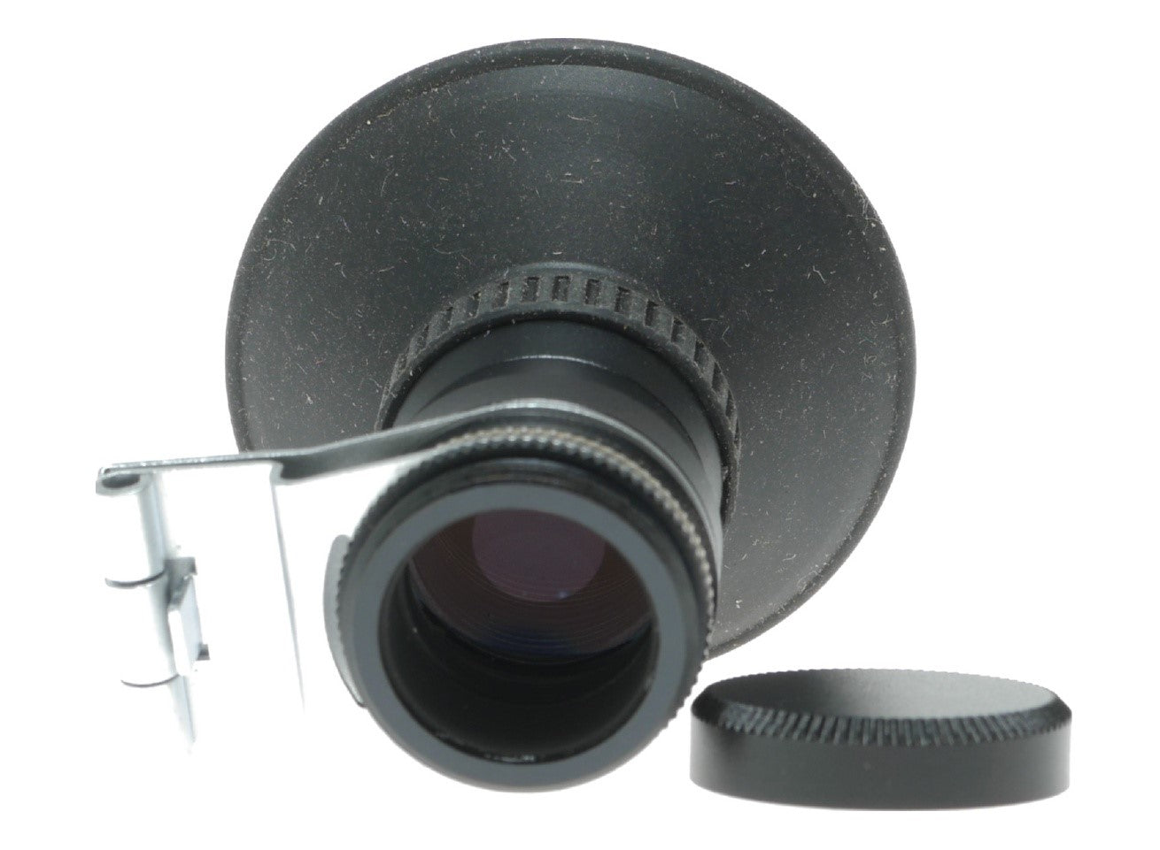 Nikon DG-2 Eye Piece Magnifier for Cameras - Made in Japan - View 3