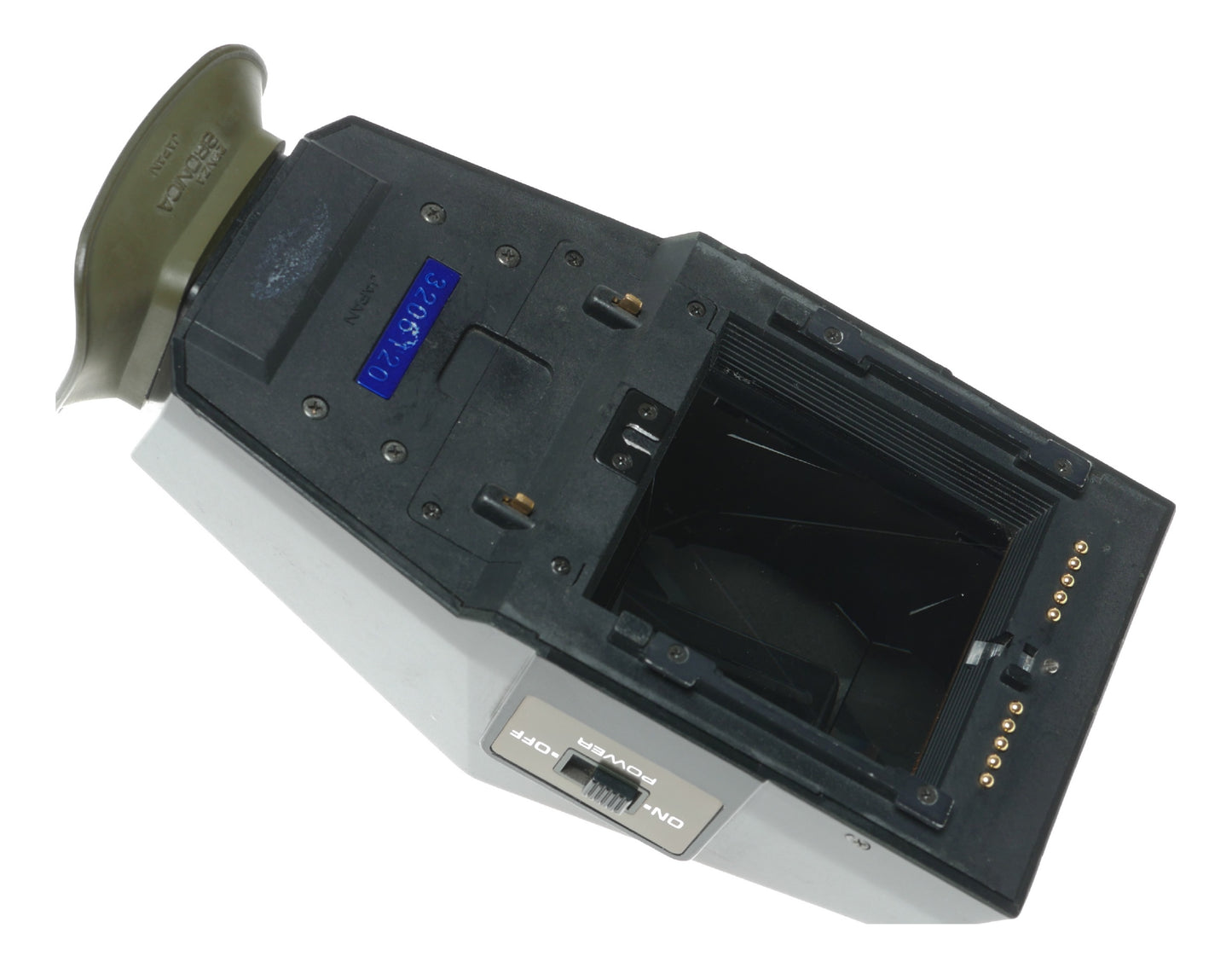 Zenza Bronica Vintage Film Camera with Manual and Auto Modes, Made in Japan - View 9
