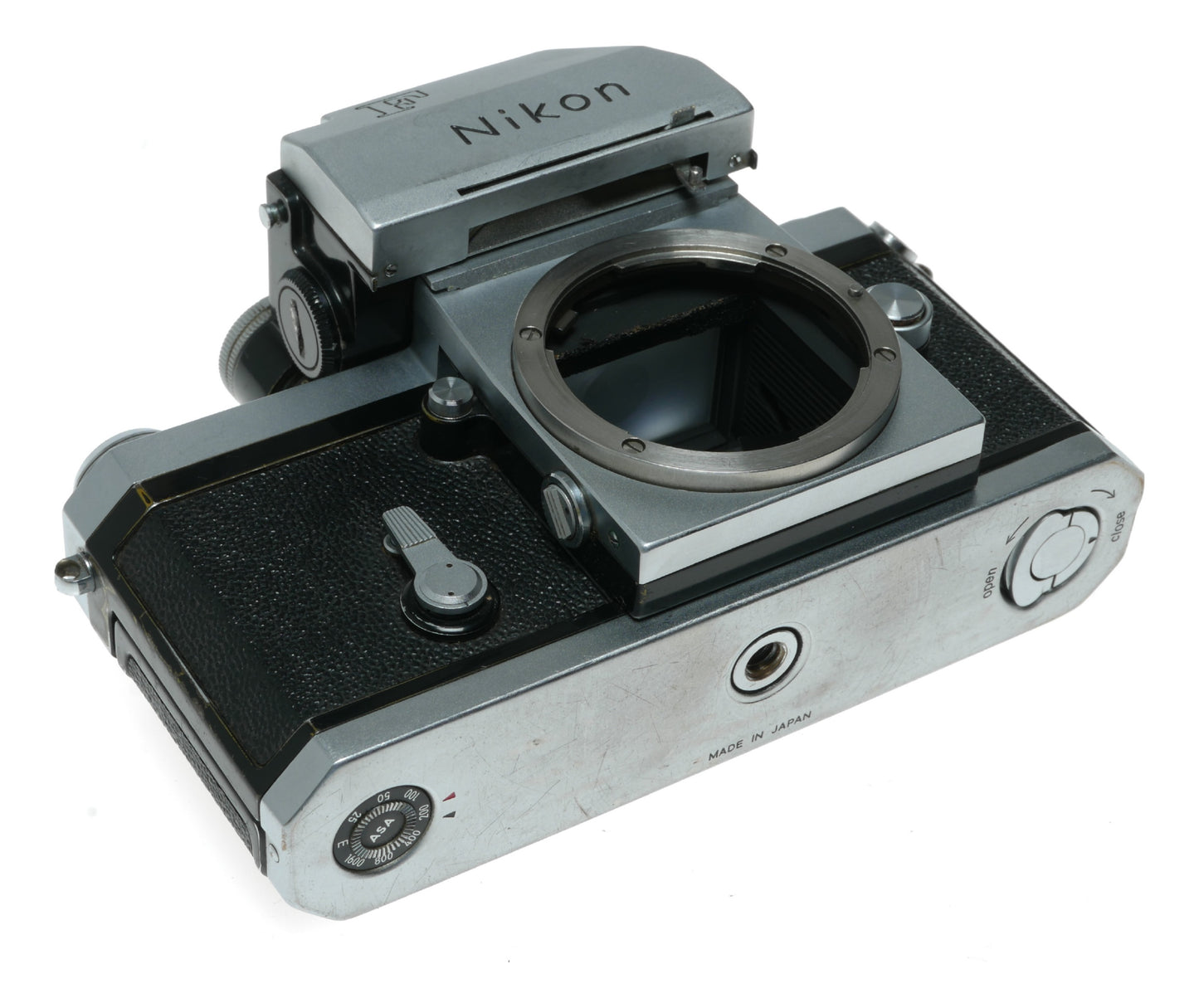 Nikon F Vintage Film SLR Camera Made in Japan - View 10