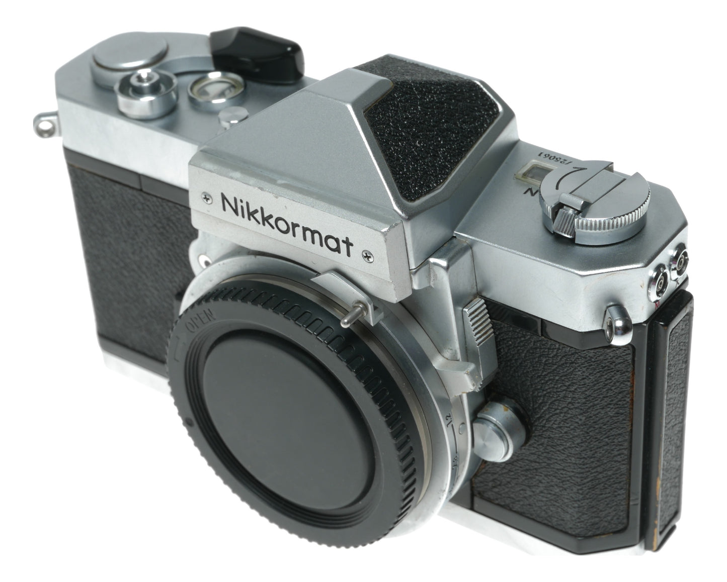Nikkormat FT Vintage SLR Film Camera Made in Japan - View 4