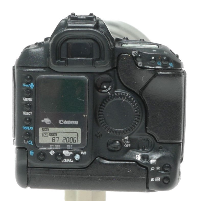 Canon EOS-1D Vintage Professional DSLR Camera (1997-2006) - View 6