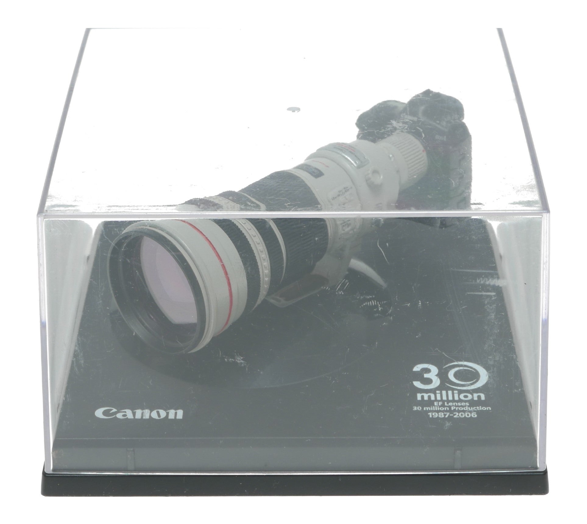 Canon EOS-1D Vintage Professional DSLR Camera (1997-2006) - View 11