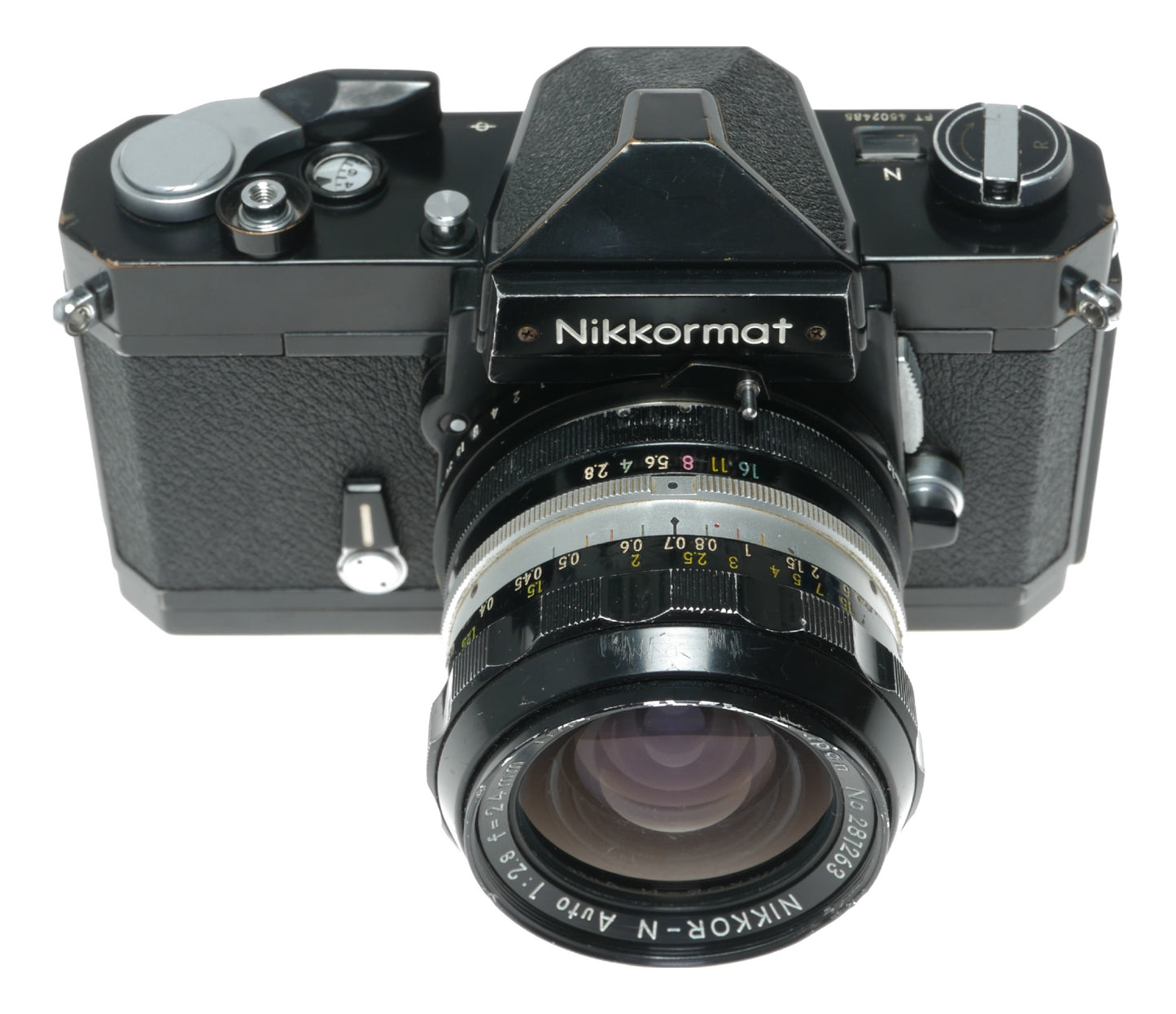 Nikkormat FT Vintage SLR Camera with Nikkor-N Auto 24mm f/2.8 Lens - View 3