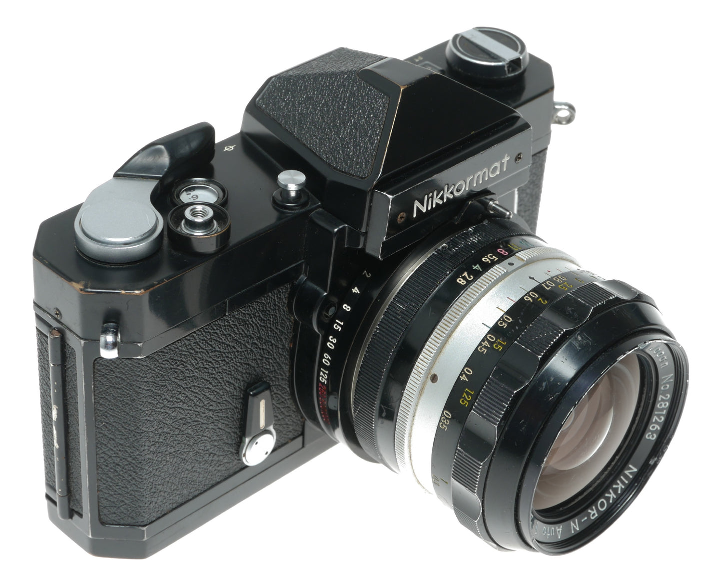 Nikkormat FT Vintage SLR Camera with Nikkor-N Auto 24mm f/2.8 Lens - View 4