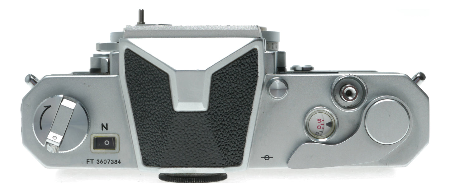Nikkormat FT Vintage SLR Film Camera Made in Japan - View 5